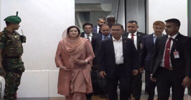 মালয়েশিয়া ও চীন সফর শেষে দেশে ফিরলেন প্রধানমন্ত্রী