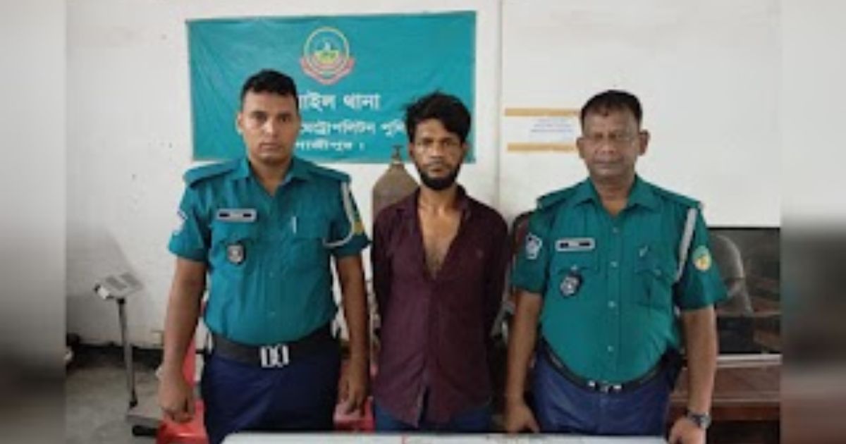 গাজীপুরের পূবাইলে ১০ পিস ইয়াবাসহ গ্রেপ্তার ১