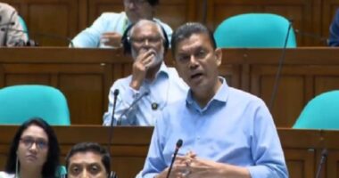 এবারের বাজেট নতুন বাংলাদেশ গড়ার সাহসী পরিকল্পনা: হুইপ বকুল