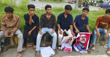 নারায়ণগঞ্জে মিছিলের প্রস্তুতির সময় নিষিদ্ধ সংগঠন ছাত্রলীগের ১২ কর্মী আটক