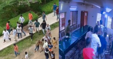 বহিষ্কৃত ছাত্রলীগ নেতাকে ঘিরে ছাত্রদলের দুই গ্রুপে দফায় দফায় সংঘর্ষ