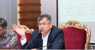 মানবপাচারের বিরুদ্ধে ‘জিরো টলারেন্স’ নীতি বজায় রাখতে সরকার দৃঢ়প্রতিজ্ঞ: স্বরাষ্ট্রমন্ত্রী