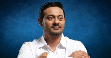 আজ থেকে আর কোনো কথা বলব না চুপ থাকব : নাসীরুদ্দীন পাটওয়ারী