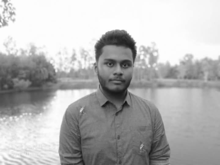 ক্যাম্পাসে আর ফেরা হলো না জাহিদের