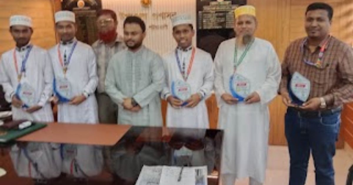 গলাচিপায় কৃতি শিক্ষার্থী ও শিক্ষকদের উপজেলা প্রশাসনের সংবর্ধনা