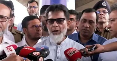 যাত্রীসেবা বাড়াতে লোকোমোটিভ ও কোচের সংখ্যা বাড়ানো হচ্ছে: রেল প্রতিমন্ত্রী