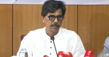 কৃষক কার্ড চালু হলে মধ্যস্বত্বভোগীরা সুবিধা নিতে পারবে না: কৃষিমন্ত্রী