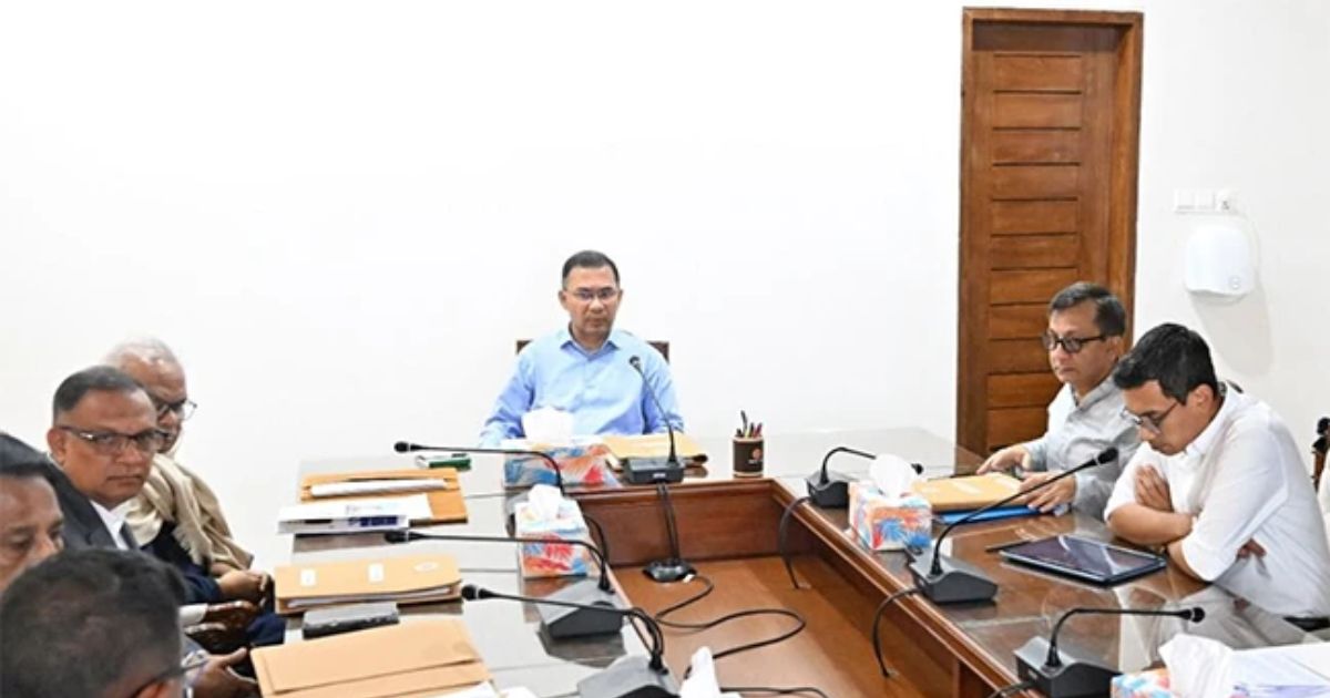 দেশি-বিদেশি বিনিয়োগে বন্ধ কারখানা চালুতে গতি চান প্রধানমন্ত্রী