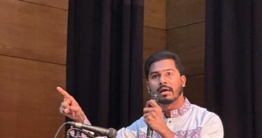 ফ্যাসিস্টদের বিচারের মাধ্যমে দেশকে কলঙ্কমুক্ত করা হবে: নুরুল হক নুর