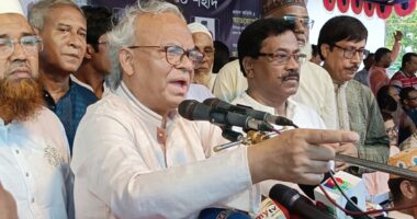 অনেক রক্ত ও আত্মত্যাগের বিনিময়ে বিএনপি ক্ষমতায় এসেছে: রিজভী