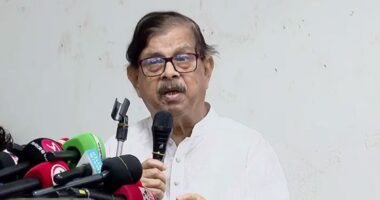 জুলাই চেতনা মানুষের হৃদয়ে এখনো অটুট, আমরা জুলাই আকাঙ্ক্ষার ধারে কাছেও যেতে পারিনি: মান্না