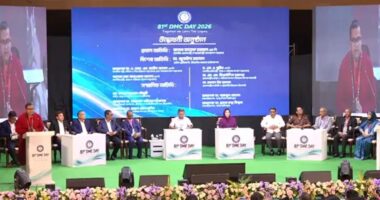 ঢাকা মেডিকেল কলেজের প্রতিষ্ঠাবার্ষিকী অনুষ্ঠানে যোগ দিলেন প্রধানমন্ত্রী