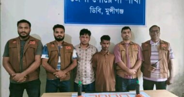 সেভেনআপের খালি বোতলে ৩ হাজার ৮০০ ইয়াবা,আটক ২