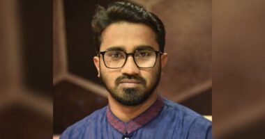 বিএনপি পাহারা না দিলে আওয়ামী লীগ এনসিপির নেতাদের গিলে ফেলত: রাশেদ খাঁন