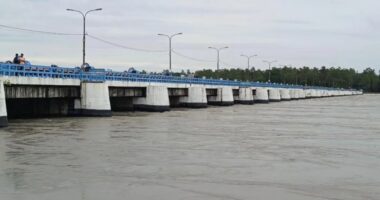 তিস্তার পানি বিপৎসীমার ১৫ সে.মি. ওপরে, নতুন বন্যার শঙ্কা