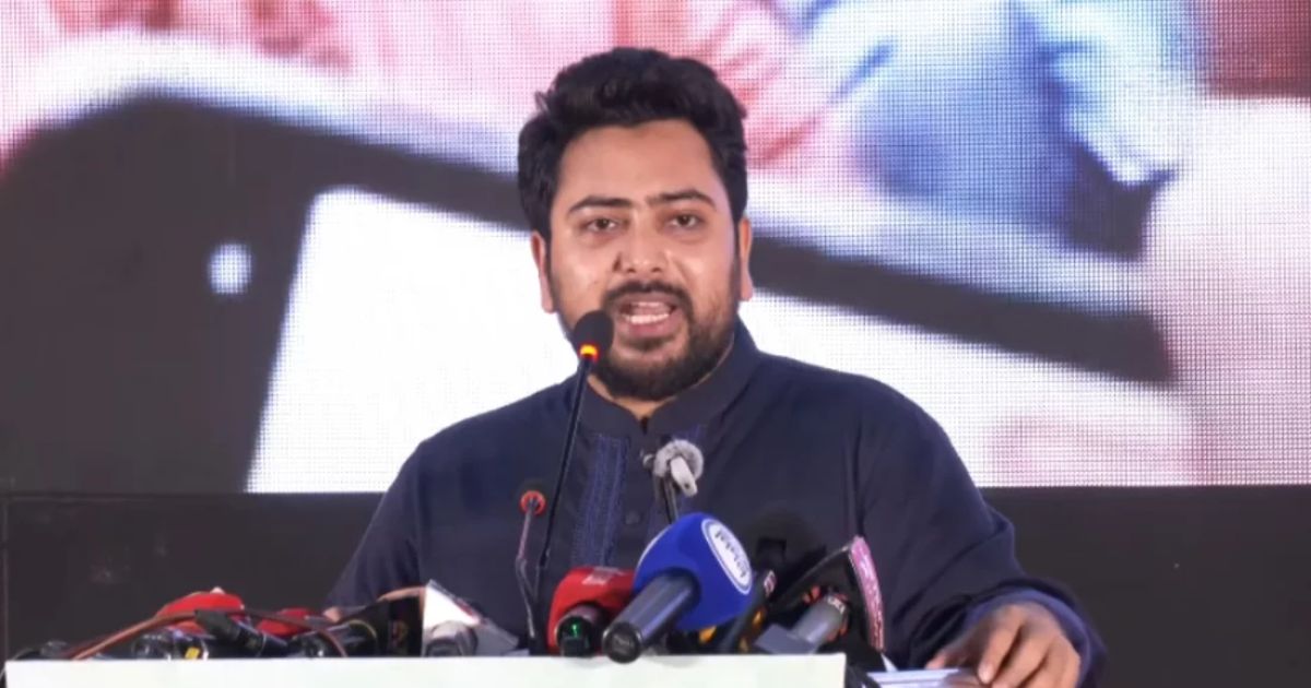 দেশের আইনশৃঙ্খলা পরিস্থিতির উন্নতিতে স্বরাষ্ট্রমন্ত্রীর তৎপরতা নেই: নাহিদ ইসলাম