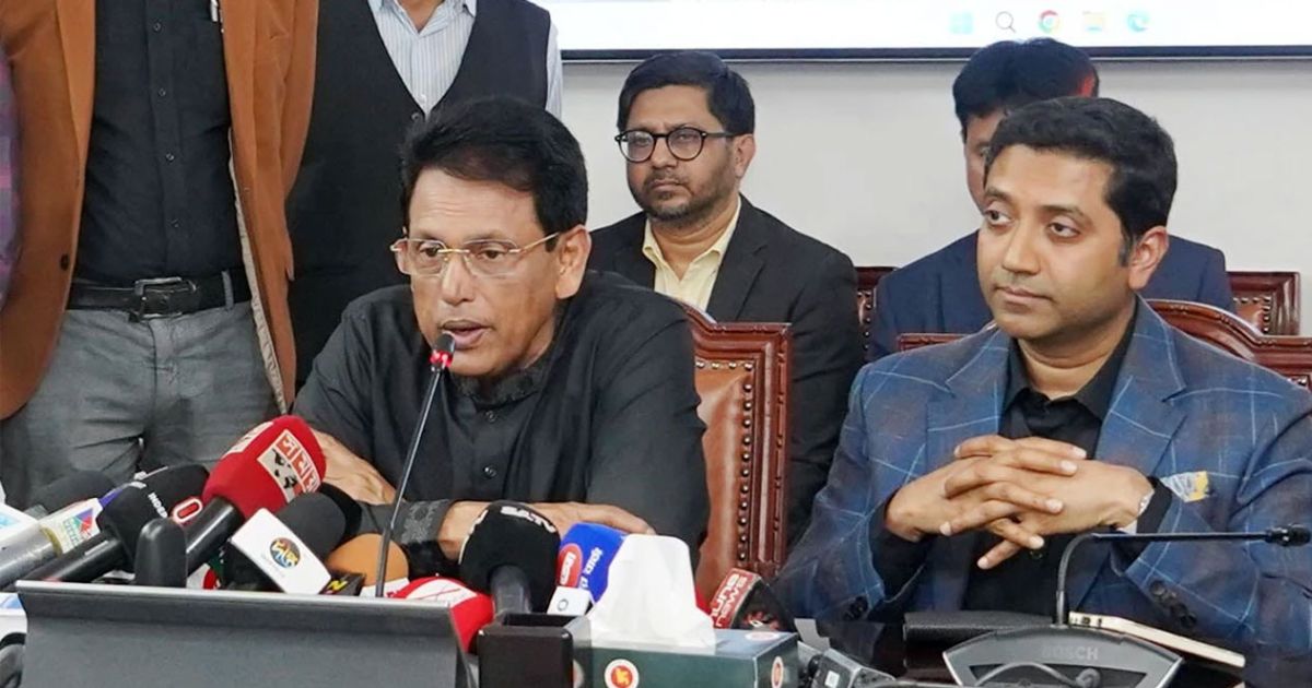 ‘বৃষ্টিতে ক্ষতিগ্রস্তদের জন্য’ ৩ বিষয়ের এইচএসসি পরীক্ষা আবার হবে: শিক্ষামন্ত্রী
