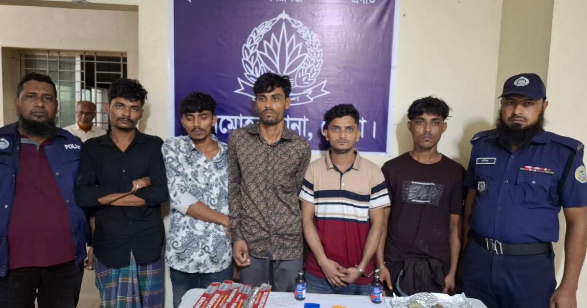 ইয়াবা, ফেনসিডিল, গাঁজা ও ১টি মোটর বাইকসহ আটক-৫