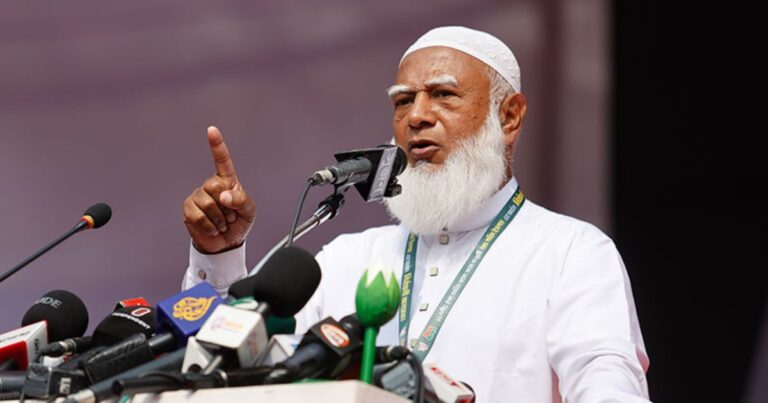 জুলাই অভ্যুত্থানের আকাঙ্ক্ষার সঙ্গে বেইমানি করলে ইতিহাস ক্ষমা করবে না: জামায়াত আমির
