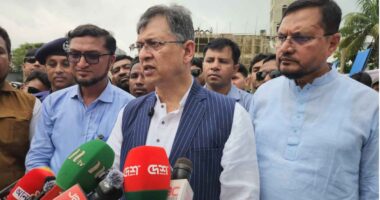 বেড়িবাঁধ নির্মাণসহ বন্যা মোকাবিলায় দীর্ঘমেয়াদি পরিকল্পনা নিয়েছে সরকার: স্বরাষ্ট্রমন্ত্রী