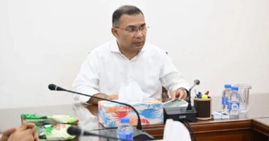 ফিটনেসবিহীন যানবাহন অপসারণ ও নতুন ট্রাফিক সিগন্যাল স্থাপনের নির্দেশ প্রধানমন্ত্রীর