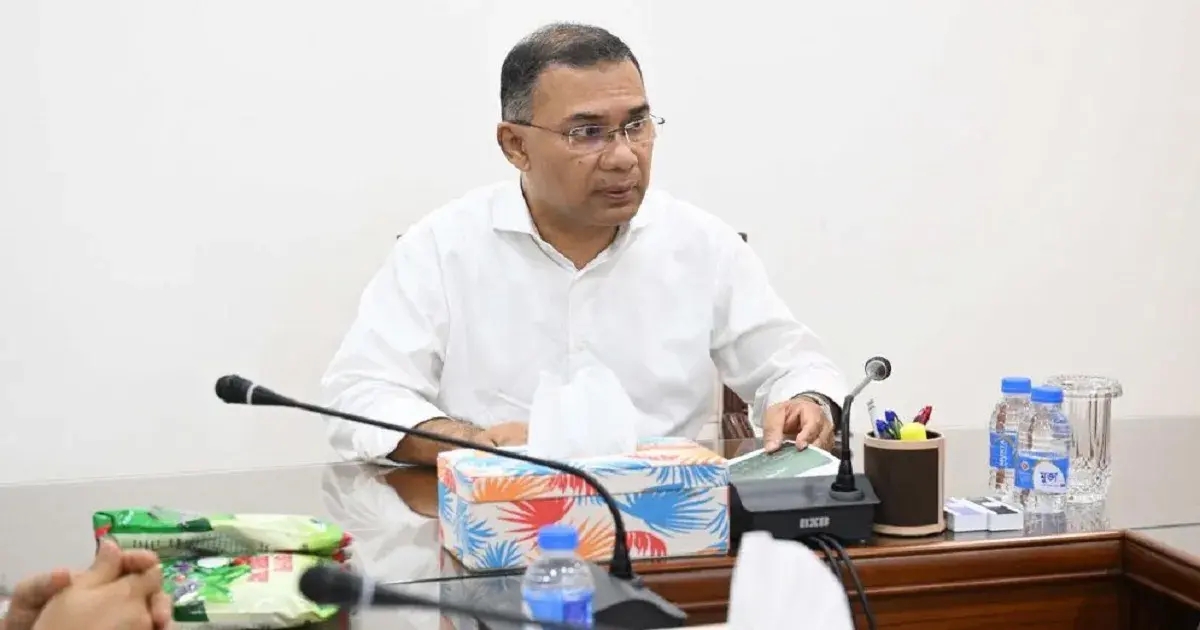 ফিটনেসবিহীন যানবাহন অপসারণ ও নতুন ট্রাফিক সিগন্যাল স্থাপনের নির্দেশ প্রধানমন্ত্রীর