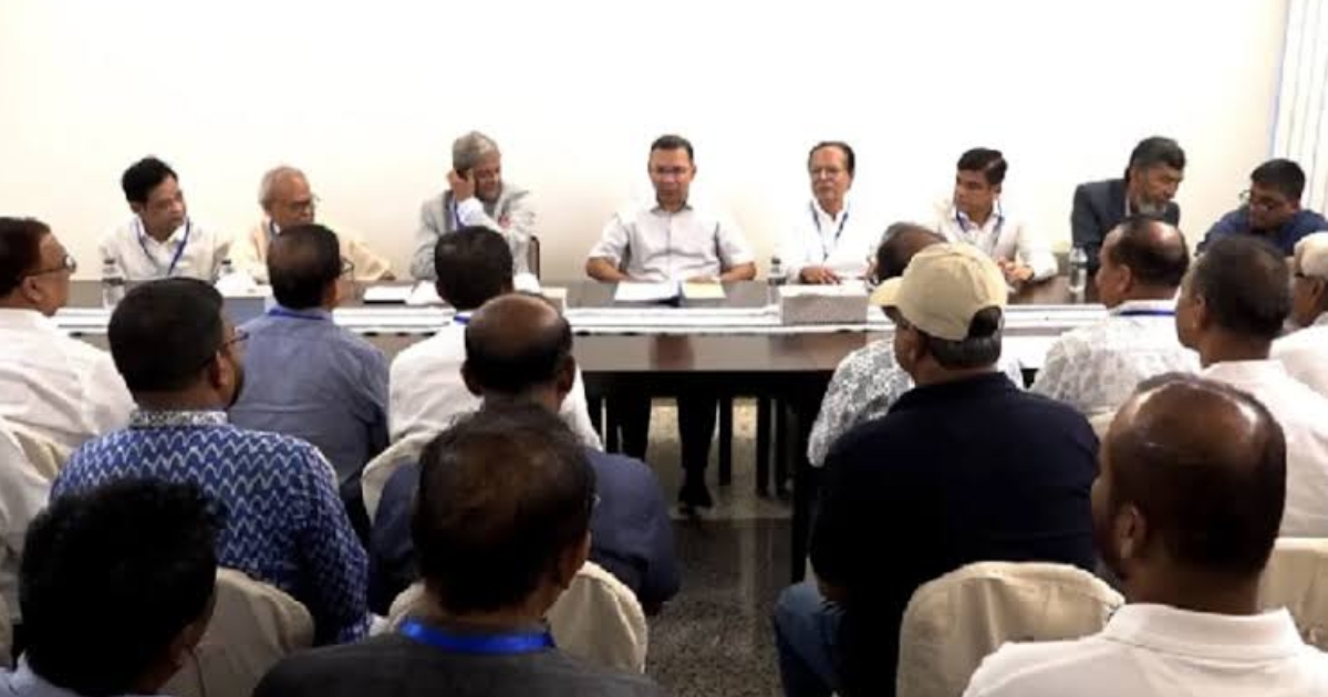 তারেক রহমানের সঙ্গে রংপুর বিভাগের বিএনপি নেতাদের বৈঠক
