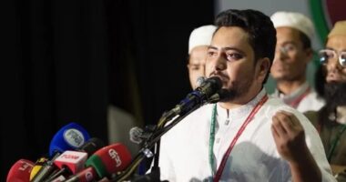 জুলাই আন্দোলনে মাদ্রাসা শিক্ষার্থীদের অবদানের রাষ্ট্রীয় স্বীকৃতি দিতে হবে: নাহিদ ইসলাম