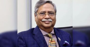 ‘দেখতে পাবেন, ‘প্রশ্নটা বিব্রতকর’, পদত্যাগের প্রসঙ্গে রাষ্ট্রপতি