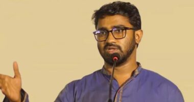 ভুলের জন্য নাহিদ ইসলামদেরই জাতির কাছে ভুল স্বীকার করে দুঃখপ্রকাশ করা উচিত: রাশেদ খাঁন