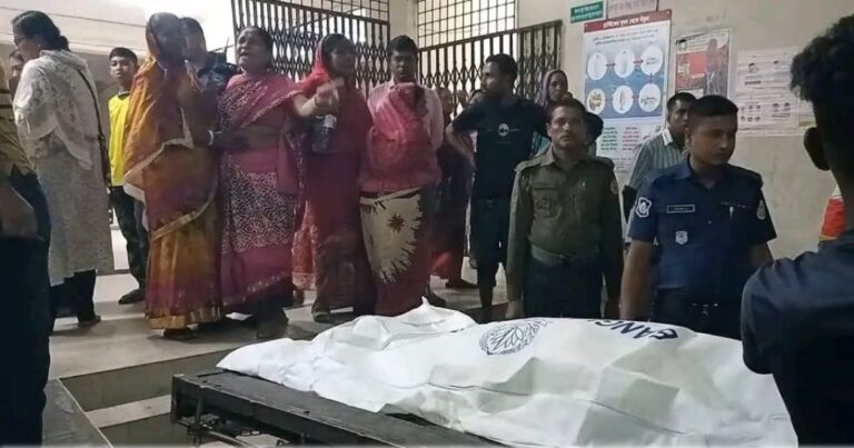 পরকীয়ার প্রতিবাদ করায় স্ত্রীকে পিটিয়ে হত্যার অভিযোগ, হাসপাতালে মরদেহ রেখে পালালেন স্বামী ও স্বজনেরা, গ্রেপ্তার ১
