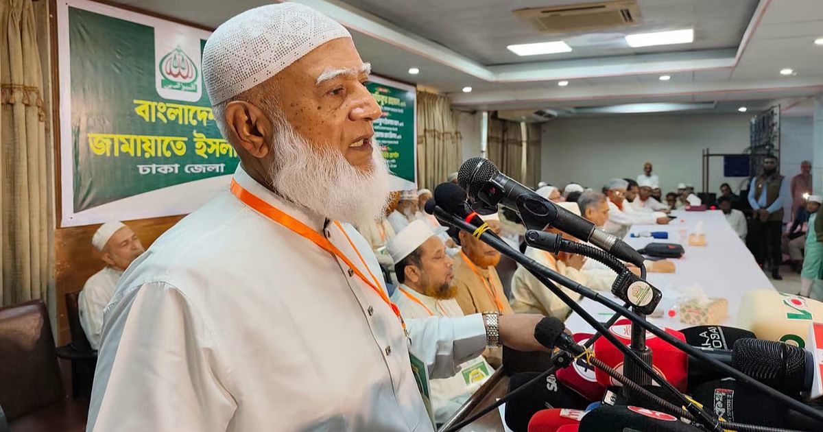 মো. সাহাবুদ্দিনের পদত্যাগের মধ্য দিয়ে দেরিতে হলেও জাতির ওপর থেকে স্বৈরাচারের কালো ছায়া সরে গেছে: জামায়াত আমির