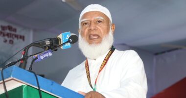 শহীদদের সঙ্গে বেঈমানি করব না, গণভোটকেও অপমান করতে দেব না: জামায়াত আমির
