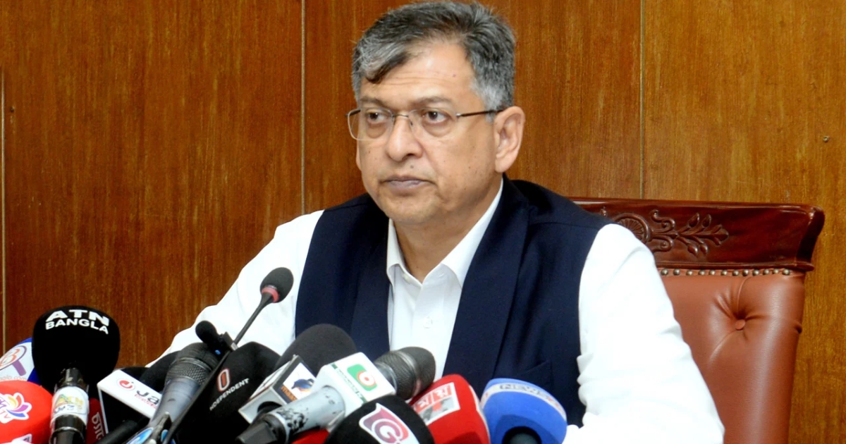 রাষ্ট্রপতির বিরুদ্ধে বা অন্য কোনো বিষয়ে আদালতে মামলা করা যায় না: স্বরাষ্ট্রমন্ত্রী
