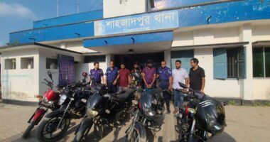 মুন্সীগঞ্জে ৫ চোরাই মোটরসাইকেলসহ গ্রেপ্তার ৩