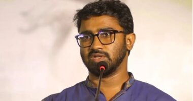 জামায়াতের কিছু বুদ্ধিজীবী ভারতের একটি রাজনৈতিক আন্দোলনের সাফল্যকে নিজেদের কৃতিত্ব বলছে: রাশেদ খান