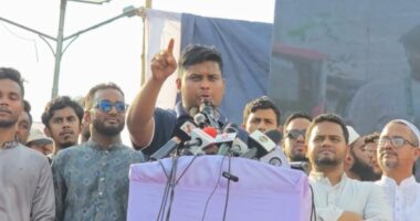 আ.লীগের মতো বর্তমানে ভোট ইঞ্জিনিয়ারিংয়ের নীলনকশা করছে বিএনপি: হাসনাত আবদুল্লাহ