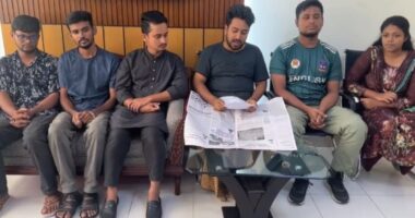 ২৮ জুলাই, ২০২৪: ডিবি হেফাজতে ৬ সমন্বয়ককে দিয়ে আন্দোলন প্রত্যাহারের ঘোষণা দেওয়ায় ডিবি