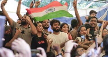 চাপে পড়ে আন্দোলনকারীদের বিরুদ্ধে সব মামলা প্রত্যাহার করবে শুভেন্দু সরকার