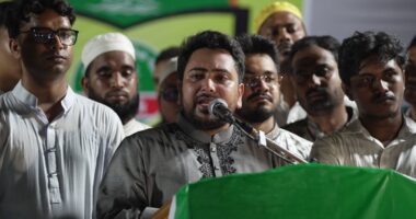 জিয়াউর রহমানের নামে কোনো ব্যবসা হতে দেবো না: নাহিদ ইসলাম