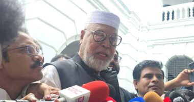 “আমরা হাতকড়াকে নববধূর চুড়ির মতো মনে করি” : কাদের সিদ্দিকী