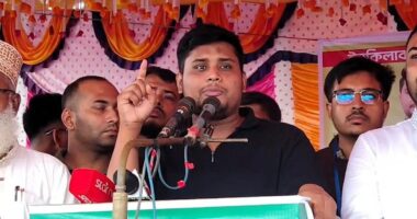 নতুন বাংলাদেশ গড়তে এনসিপি প্রতিশ্রুতিবদ্ধ: হাসনাত আব্দুল্লাহ
