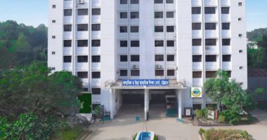 চট্টগ্রাম বোর্ডের বুধবারের এইচএসসি-সমমান পরীক্ষা স্থগিত