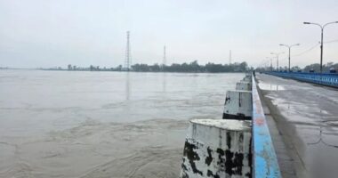 উজানের ঢলে তিস্তার পানি বিপৎসীমার ওপরে, উত্তরাঞ্চলে বন্যার শঙ্কা