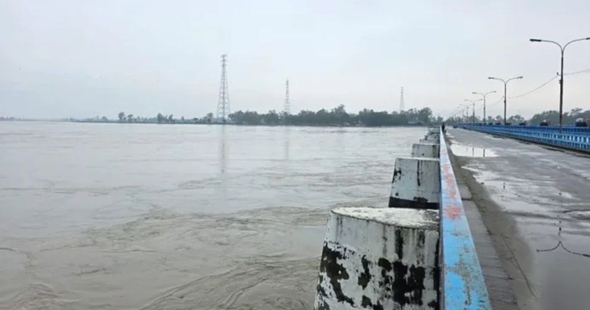 উজানের ঢলে তিস্তার পানি বিপৎসীমার ওপরে, উত্তরাঞ্চলে বন্যার শঙ্কা