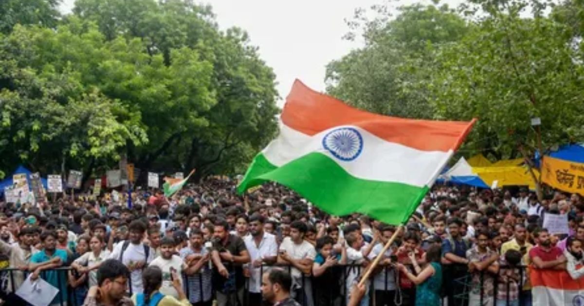 ভারতে আন্দোলন ছড়িয়েছে কয়েক রাজ্যে, চাপ বাড়াচ্ছে ককরোচ
