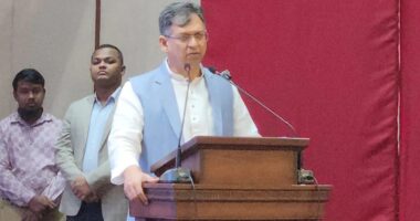 ‘কিসের হাসিনা, তার চেহারা কী দেখা গেছে? মাঝেমধ্যে শুধু আওয়াজ-টাওয়াজ শোনা যায়’: স্বরাষ্ট্রমন্ত্রী সালাউদ্দিন
