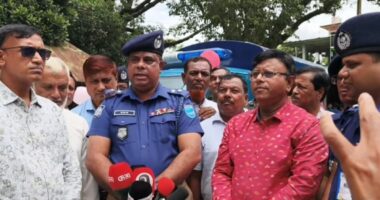 পুলিশকে দায়িত্ব পালনে প্রয়োজনীয় সক্ষমতা দিতে হবে: এমপি বকুল