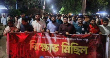 গণভোটের রায়, জুলাই সনদ ও গণহত্যার বিচারের দাবিতে রাবি শিবিরের বিক্ষোভ