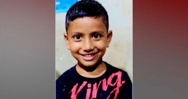 নানাবাড়িতে বেড়াতে গিয়ে পুকুরে ডুবে দ্বিতীয় শ্রেণির ছাত্রের মৃত্যু